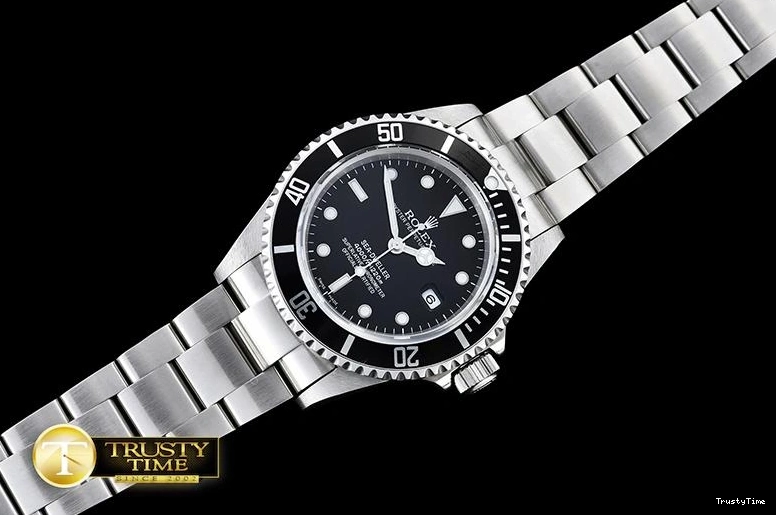 0716 ROLSD061 – SeaDweller UrbanChic 1020